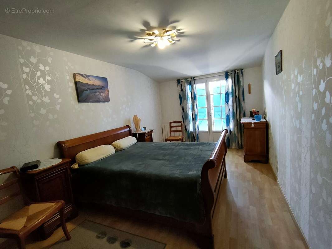 Maison à BOIS-DE-CENE