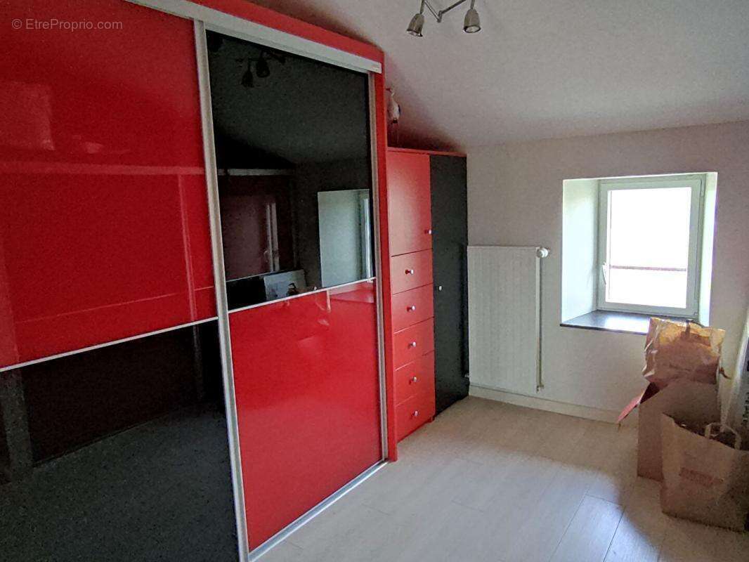 Maison à SAINT-MESMIN