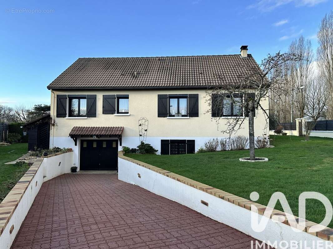 Photo 2 - Maison à ERVY-LE-CHATEL