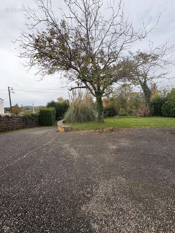 Maison à SAINT-VITE