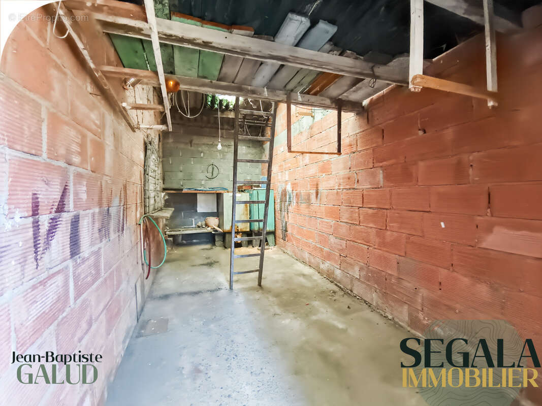 Maison à BLAYE-LES-MINES