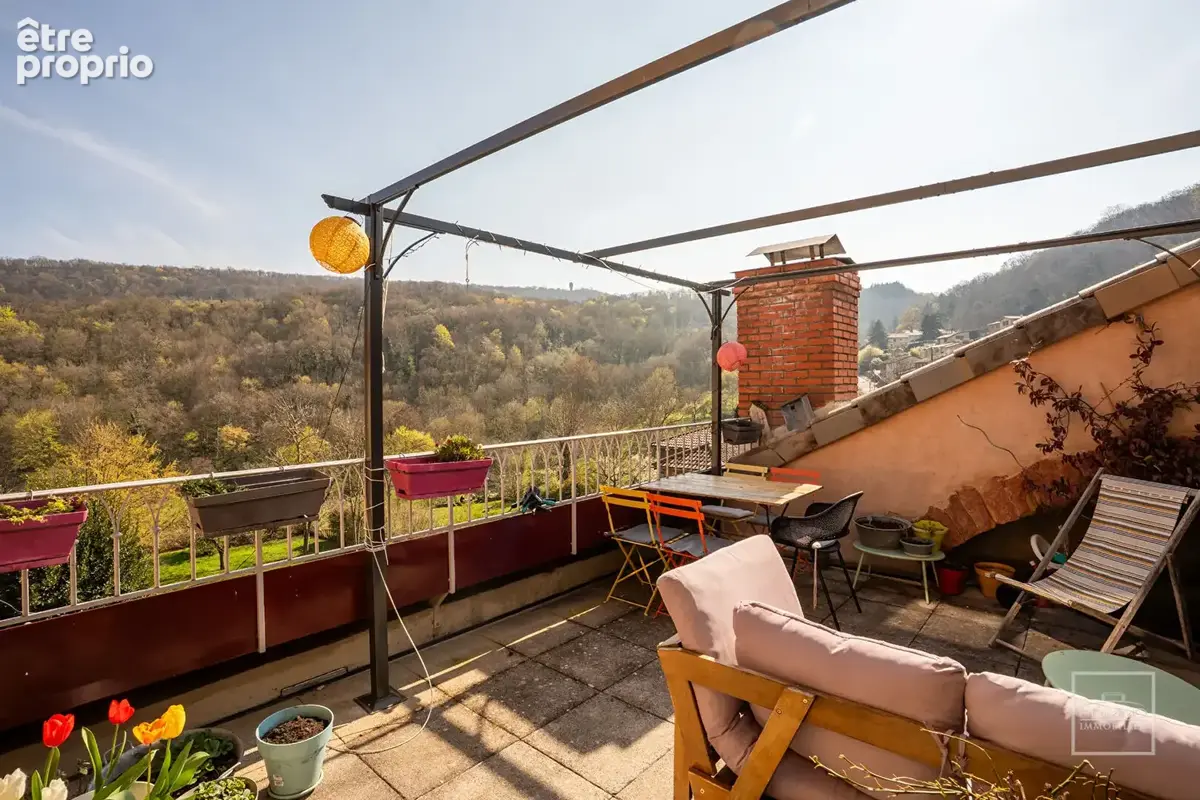 Poleymieux au mont d'or , 115m², terrasse & vue degagée - photo 3