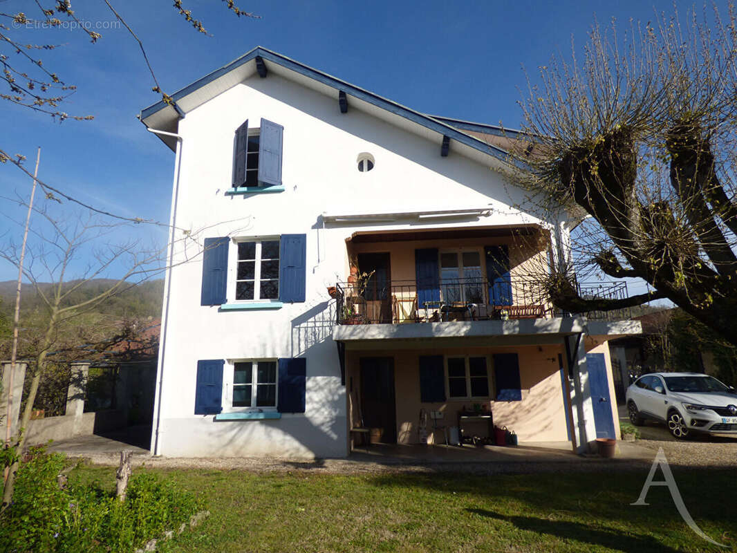 Maison à TULLINS