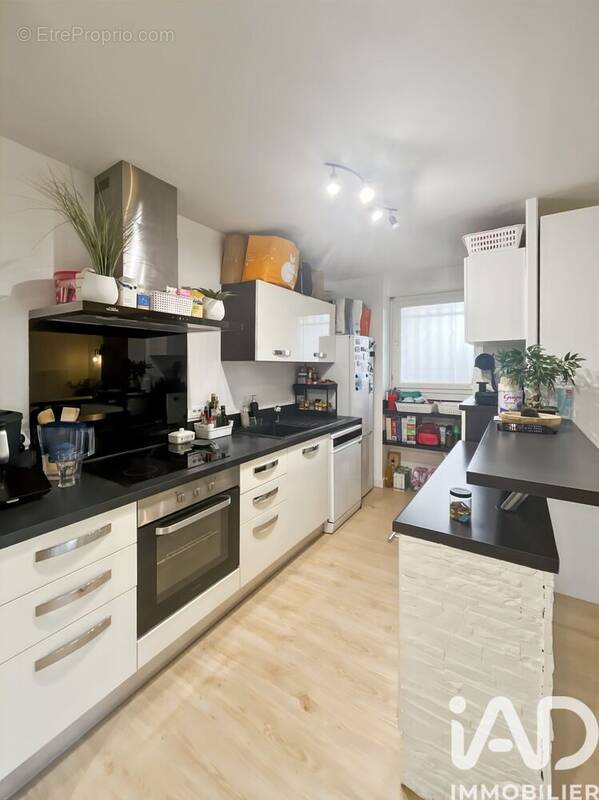 Photo 1 - Appartement à MOISSY-CRAMAYEL