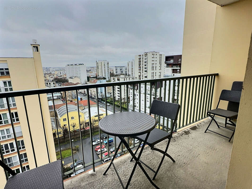 Appartement à IVRY-SUR-SEINE