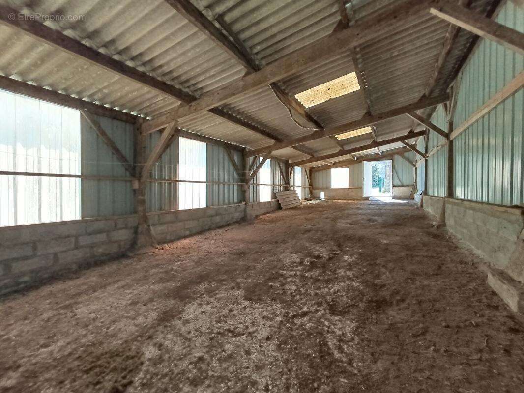 Maison à SAINT-GERAND