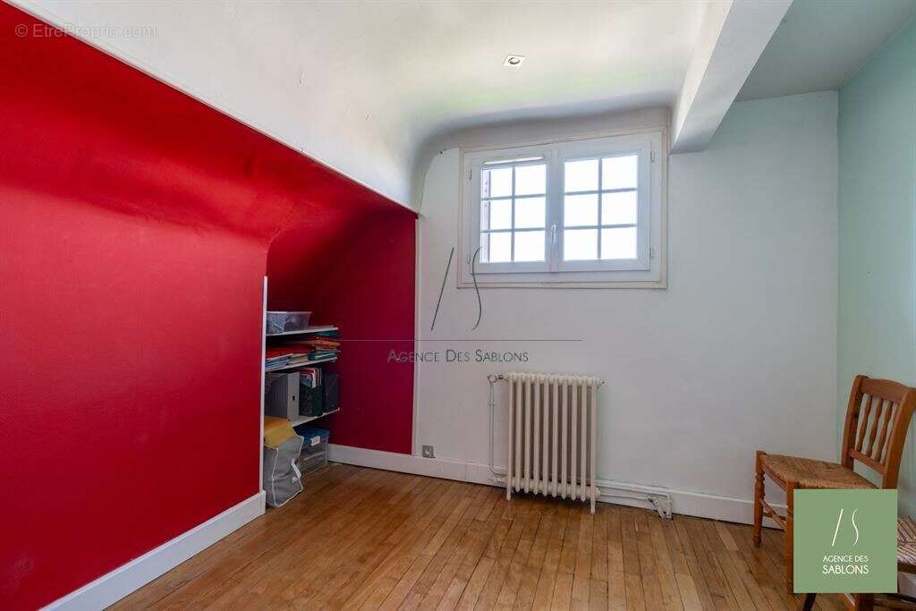 Maison 128 m² à Le Vesinet  - photo 9
