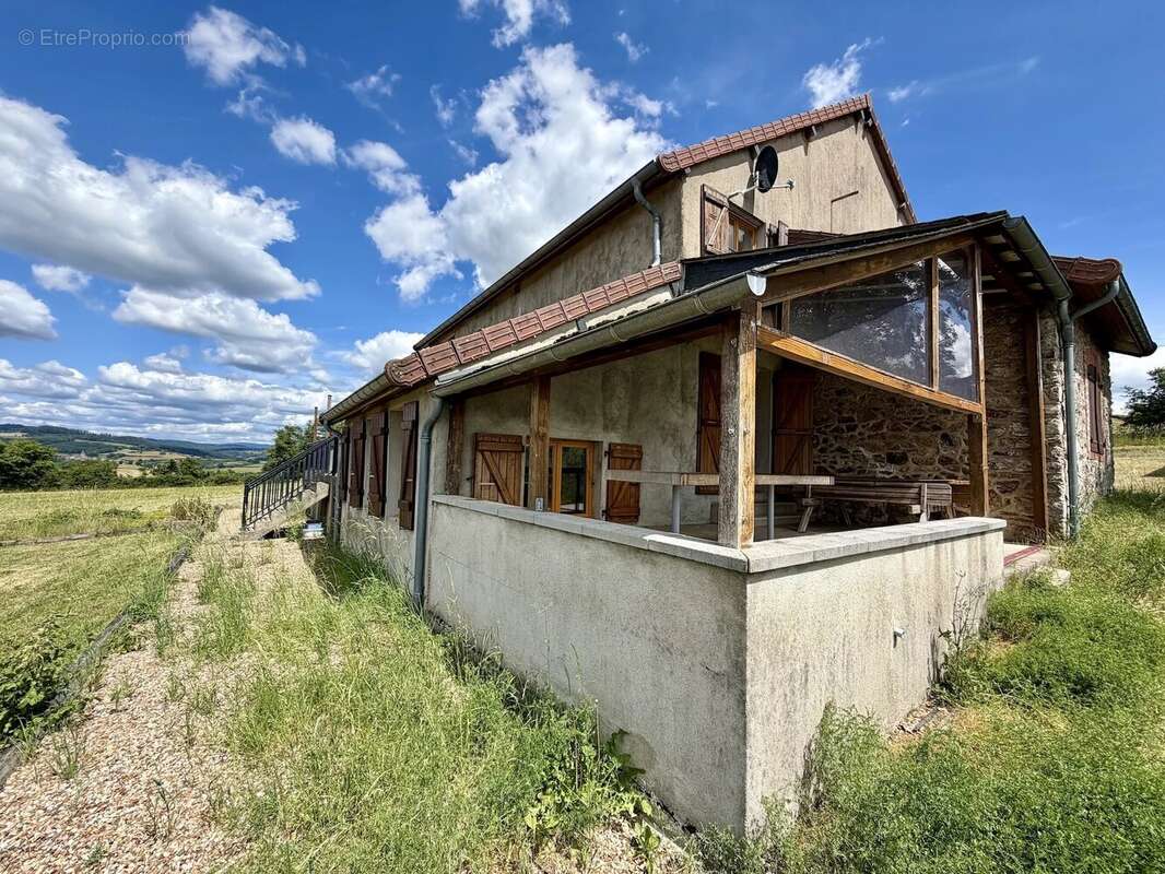 Grand ensemble, entièrement isolé avec 1,4 hectare à vendre près de Remilly - photo 55