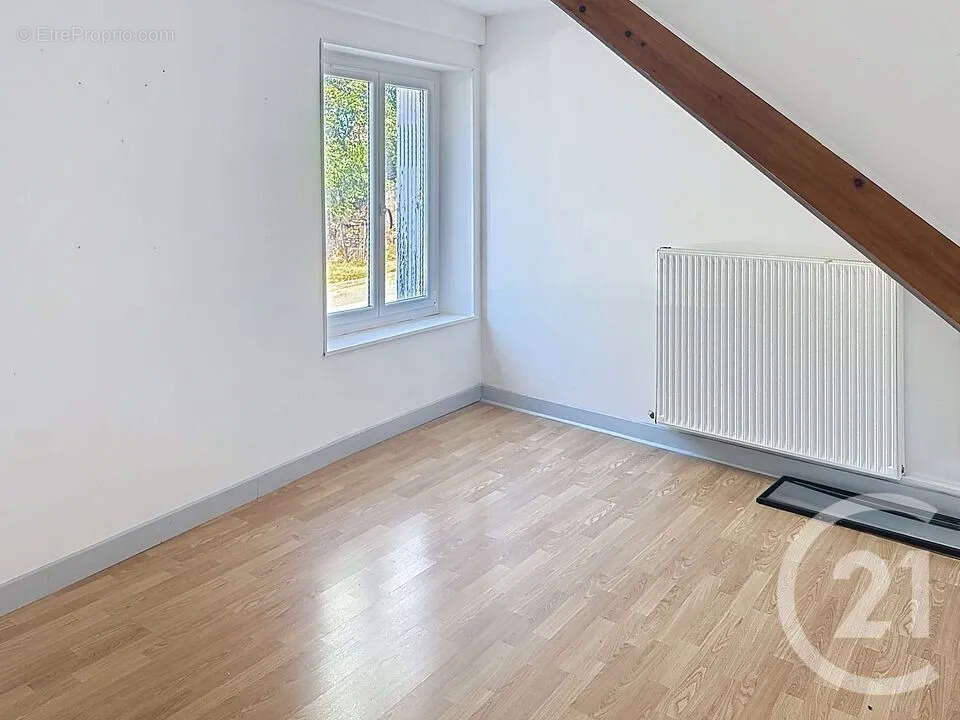 Maison 73 m² à Chevannes  - photo 3