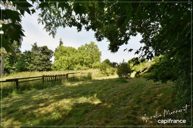Maison Bourgeoise à vendre Maisonnais (18) - photo 23