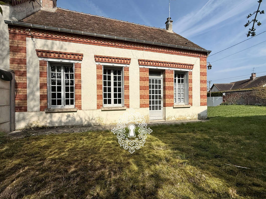 Maison à BRAY-SUR-SEINE