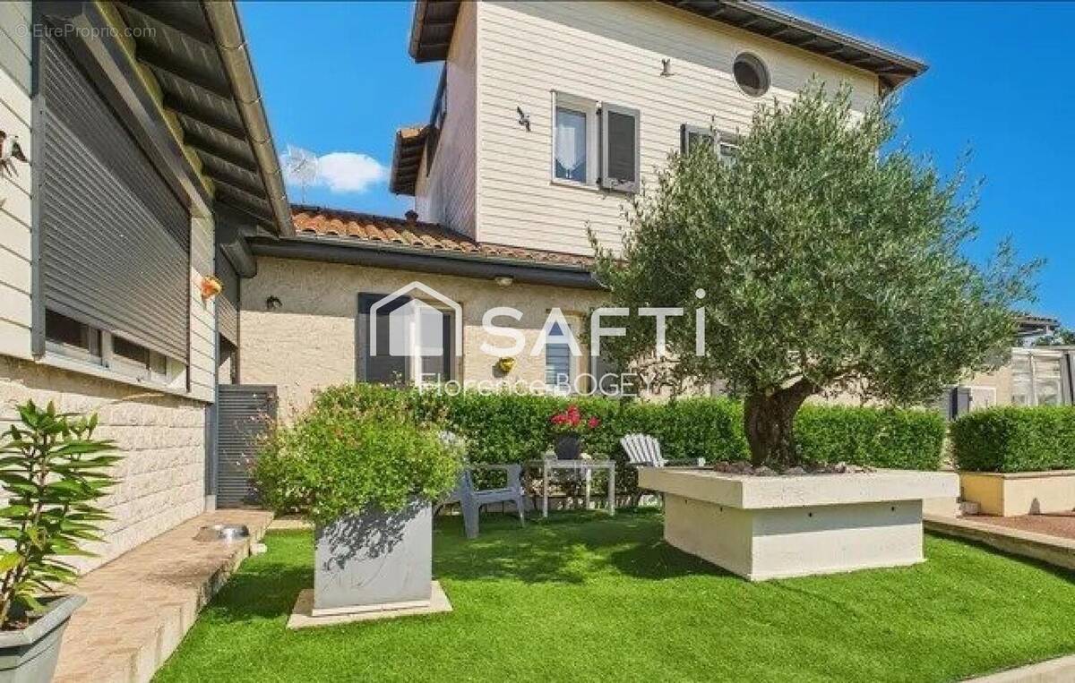 Photo 1 - Maison à BELLAC