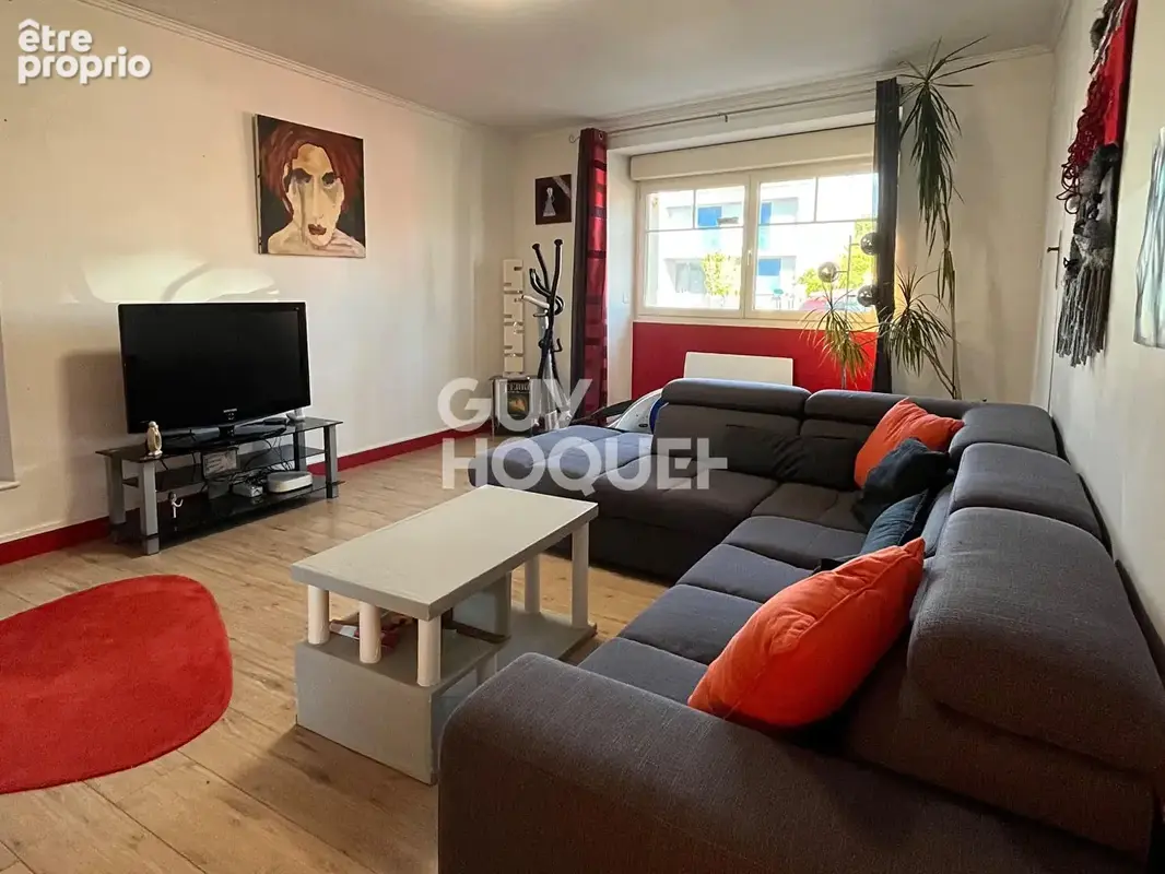 Grande maison rénovée 10 pièces à vendre à Château-Gontier-sur-Mayenne - photo 2