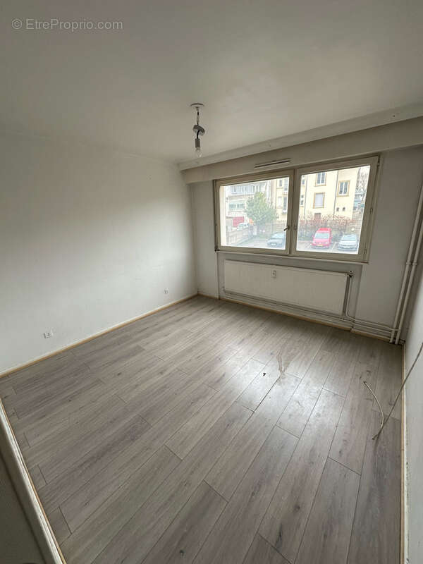 Appartement F2 avec garage   Avenue de Plantières à Metz - photo 3
