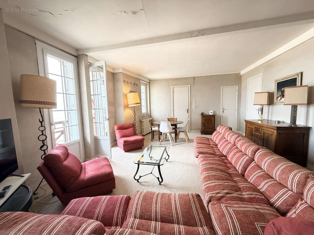 Appartement à TROUVILLE-SUR-MER