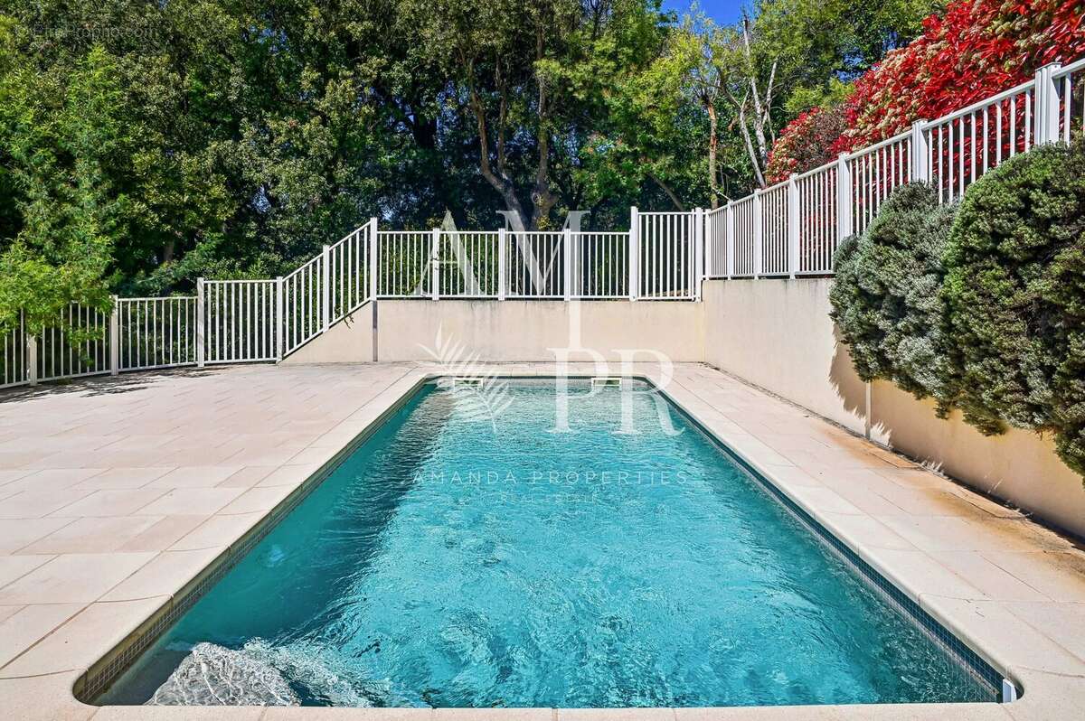 Cannes Basse Californie - Appartement 3 pièces - Vue mer - photo 14