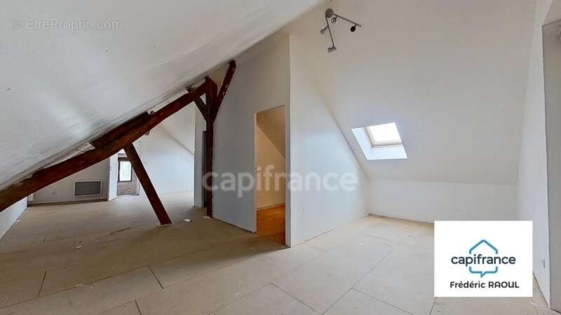 Maison 238 m² à Lamargelle  - photo 9