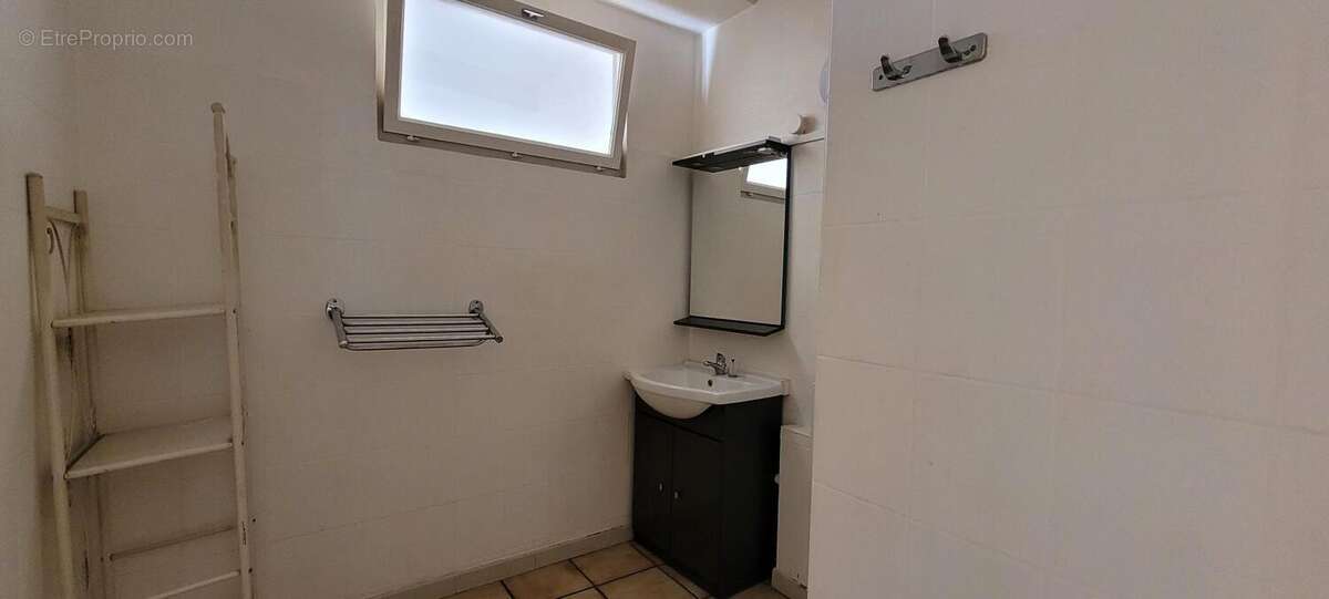 Appartement à CAZERES