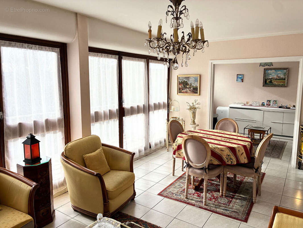 Appartement à EAUBONNE