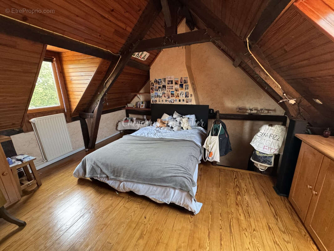 Maison à EQUEMAUVILLE