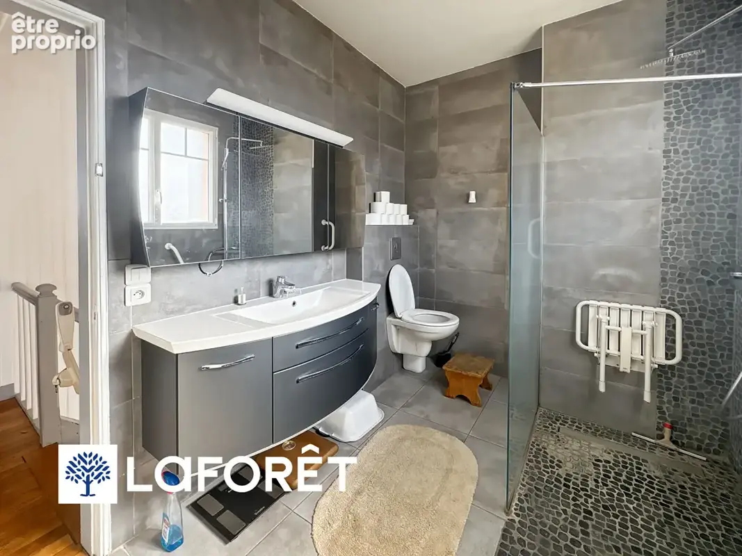 Maison 6 pièces à vendre à Sainte Geneviève des Bois Proximité gare commerces - Réf 11032 - photo 6