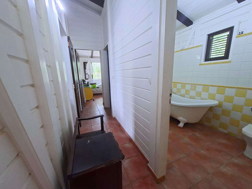 Maison à RIVIERE-PILOTE