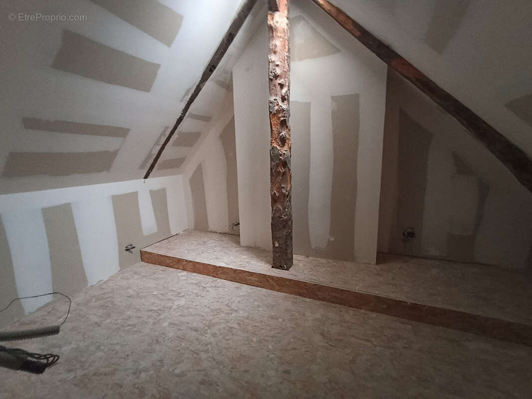 Maison à CUVES