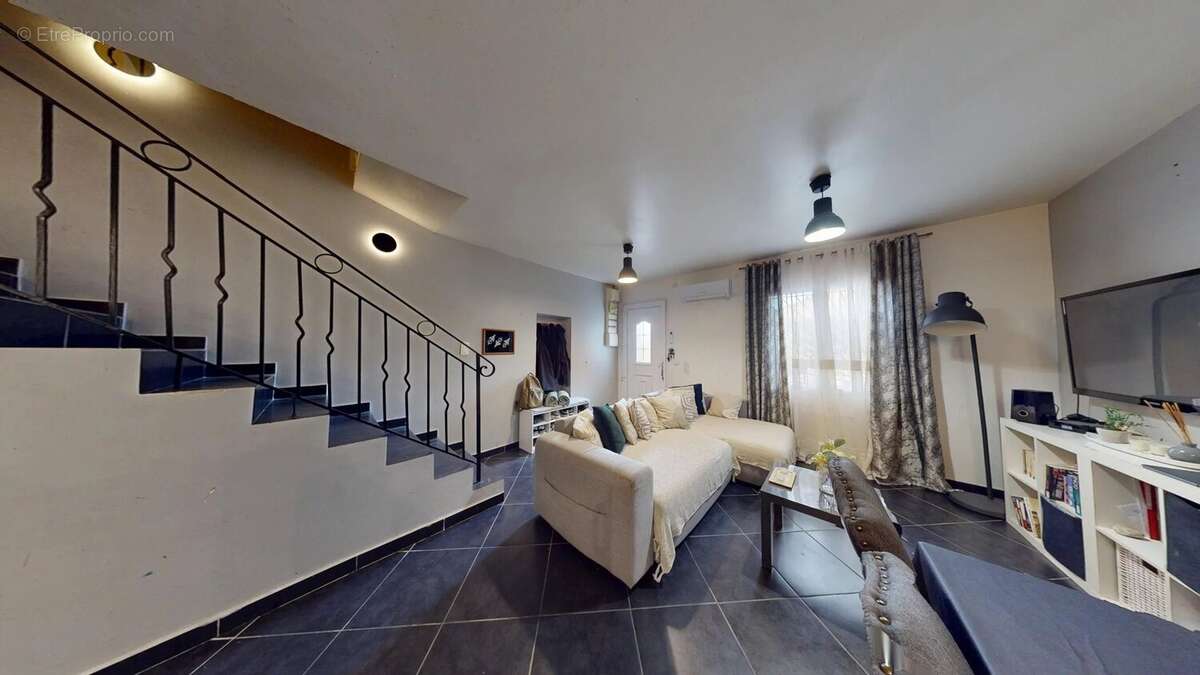 Maison à PORT-DE-BOUC