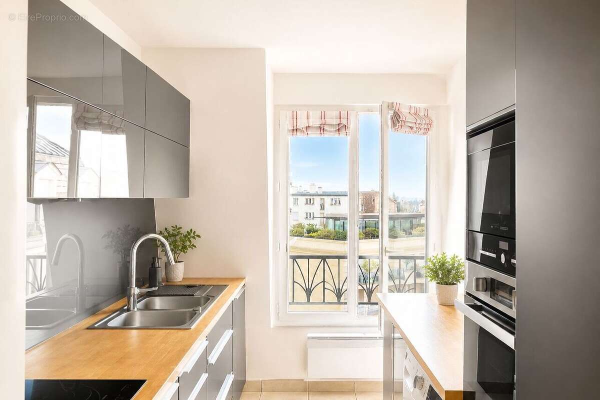 Appartement à SAINT-MAUR-DES-FOSSES