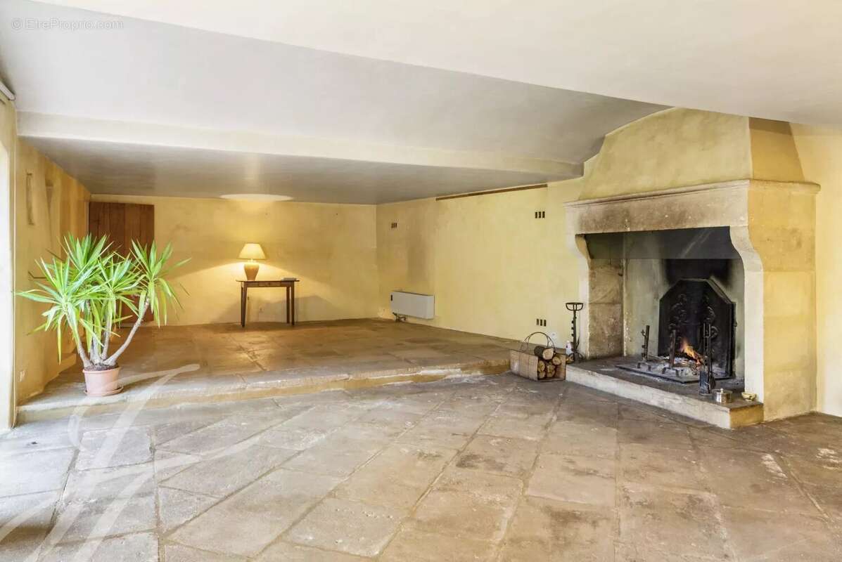 Maison à BARBENTANE