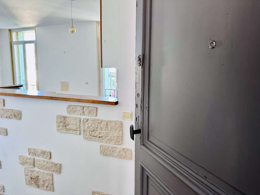 Appartement à HYERES