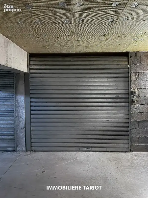 Parking à MARSEILLE-5E