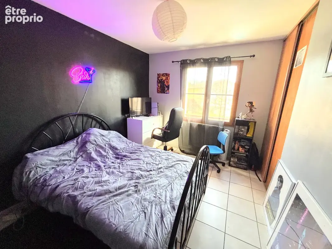 Saint-marcellin-en-forez villa 4 chambres, garage et terrain plat - photo 10