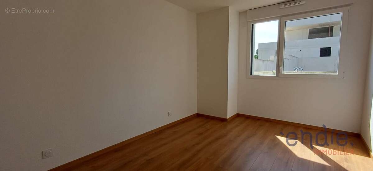 Appartement 3 pièces de 77,20 m² avec terrasse de 55 m² et jardin privatif de 146 m² - photo 16
