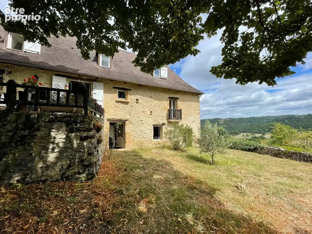 Photo Maison à Plazac au prix de 461 100€