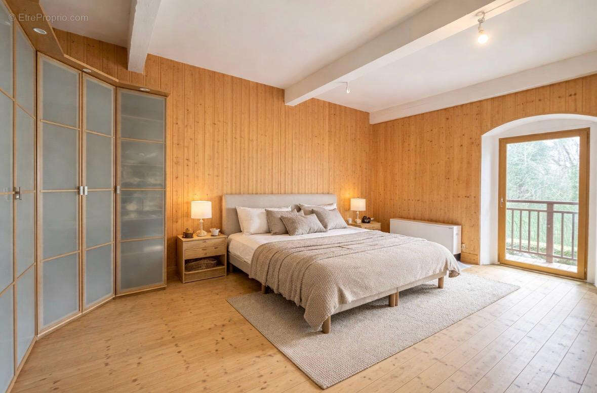 Appartement à DOUSSARD