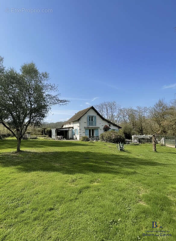 Maison à SALIES-DE-BEARN