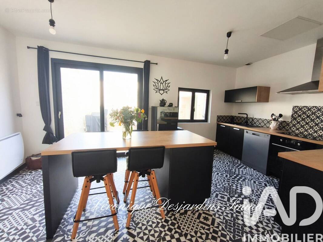 Photo 1 - Maison à MEDIS