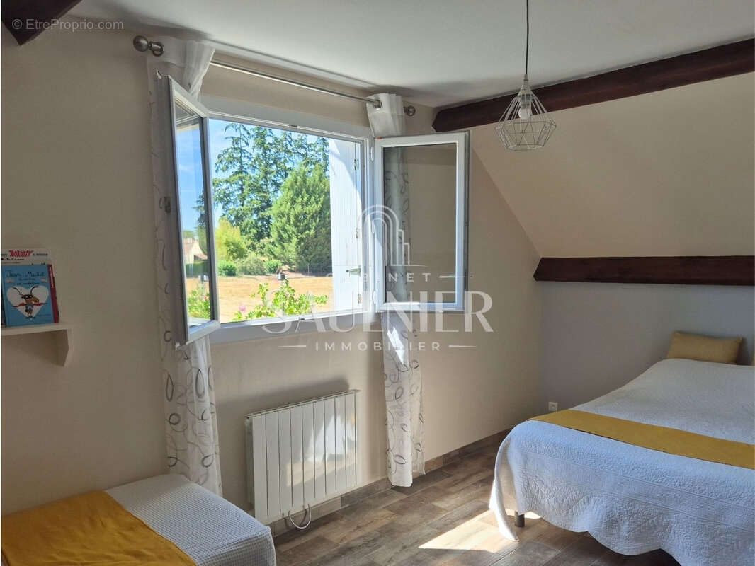 Faverolles sur Cher - Ensemble Immobilier - 8 Chambres - photo 16