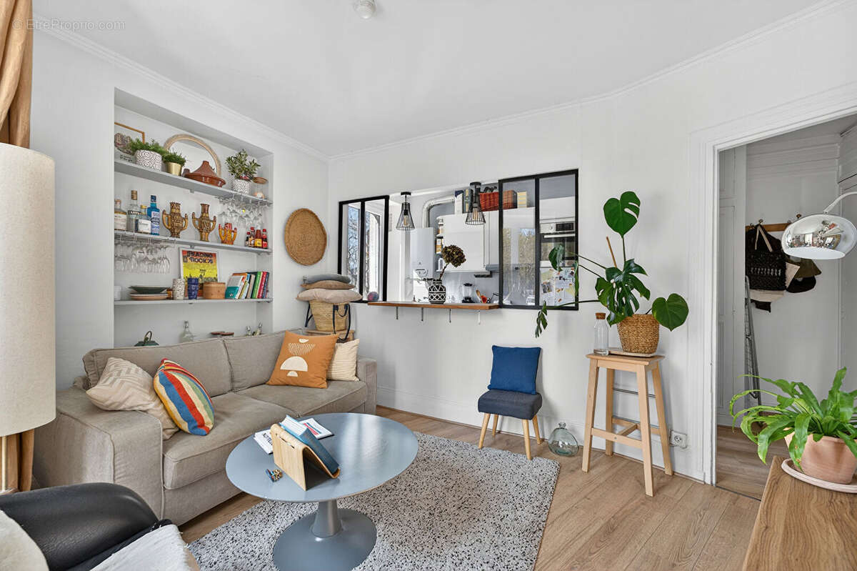 Appartement à PARIS-20E