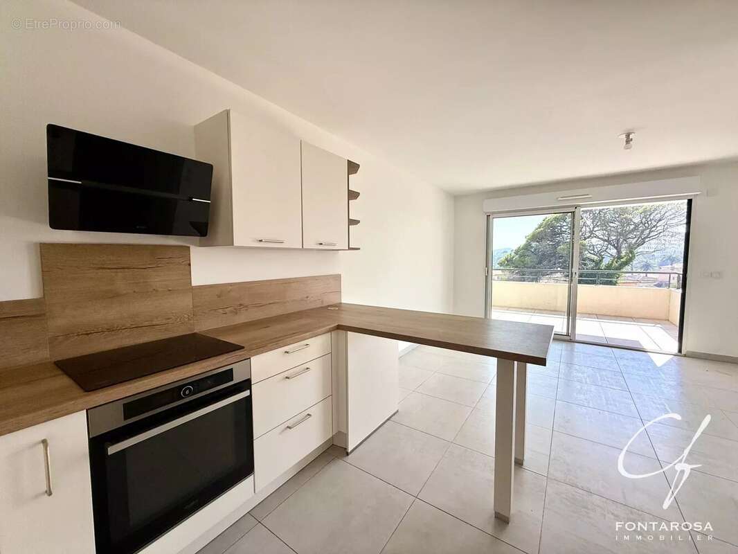 Appartement à FREJUS