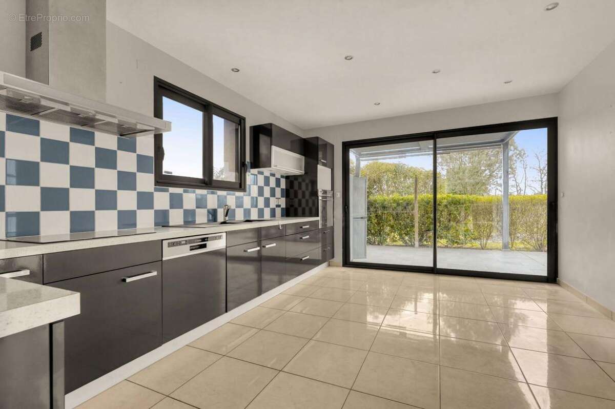 Maison à FONTENILLES