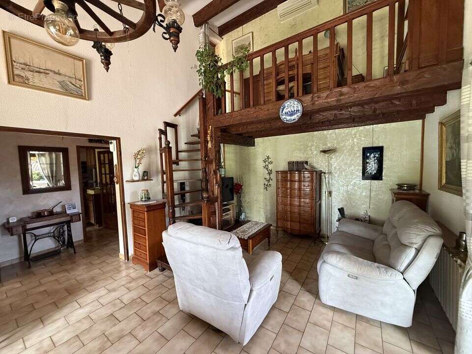 Maison à PORT-DE-BOUC