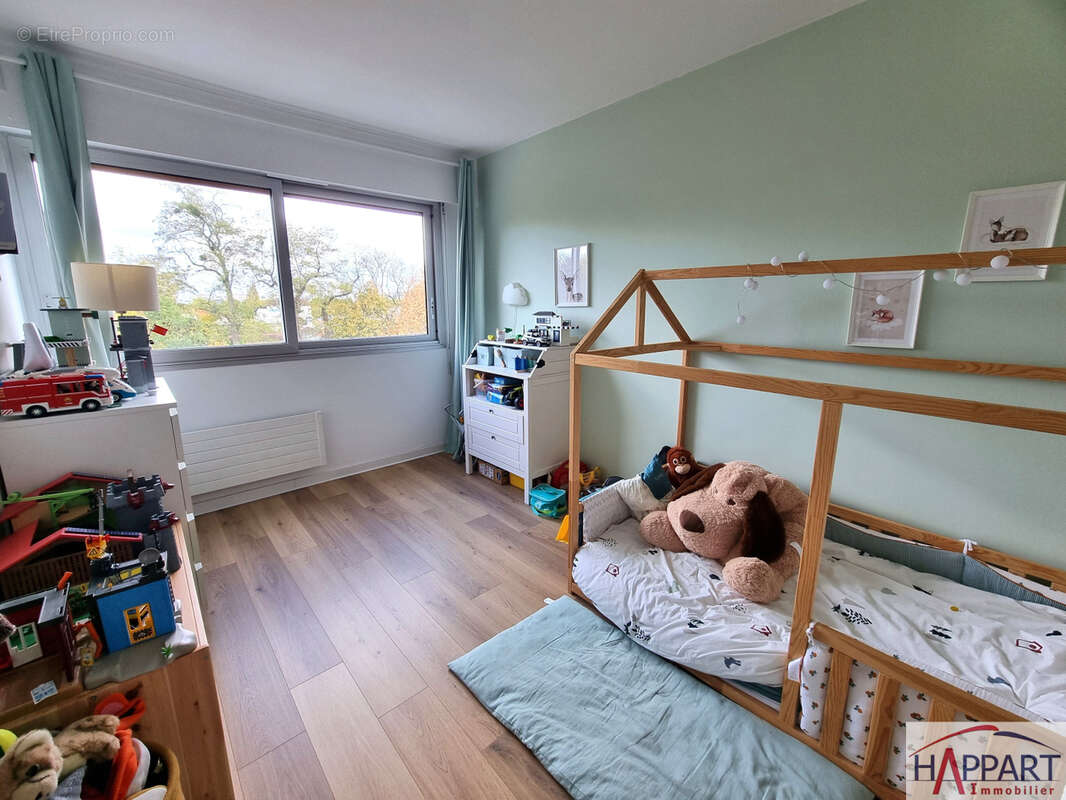 Appartement à VAUX-LE-PENIL