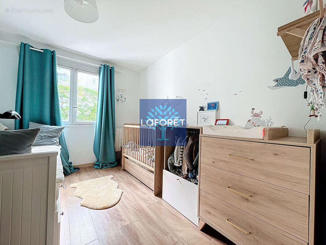 Appartement à LE KREMLIN-BICETRE