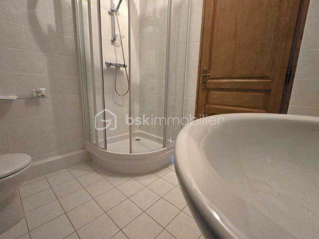 Maison de caractère - Volume, élégance et charme authentique - 182 m² - photo 17