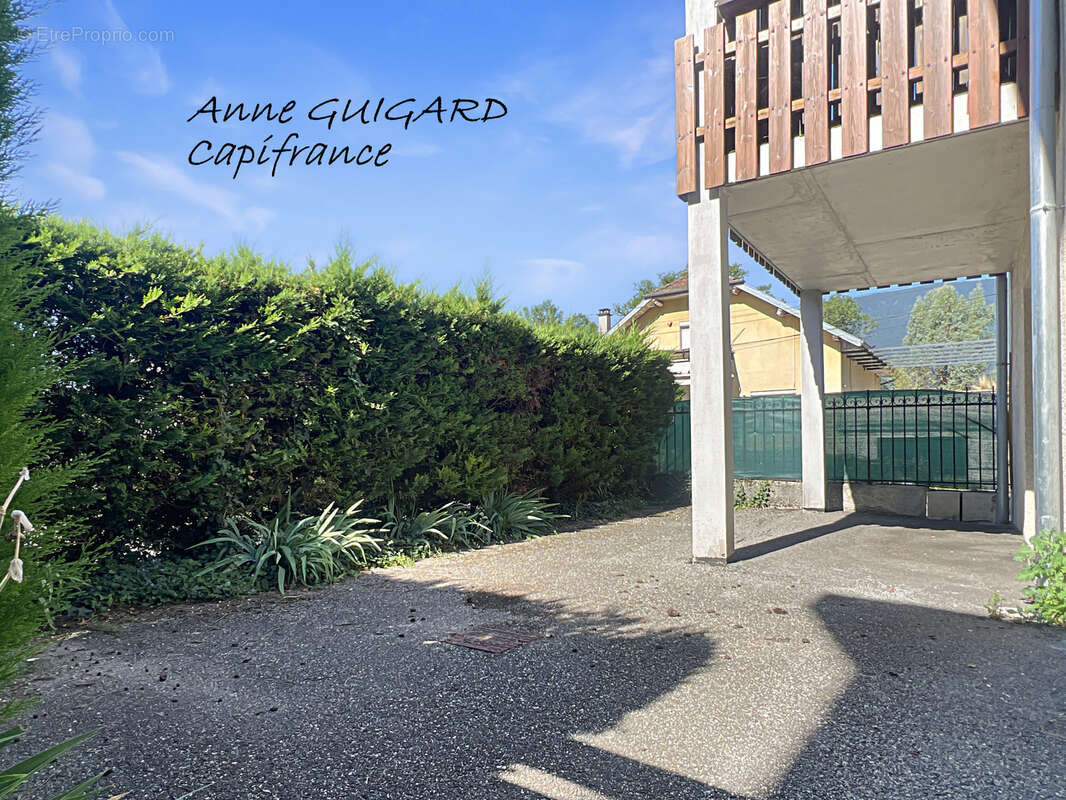 SERRIERES EN CHAUTAGNE (73) - 3 PIECES exposé sud avec terrasse de 41m² et parking, petite copropriété - photo 11