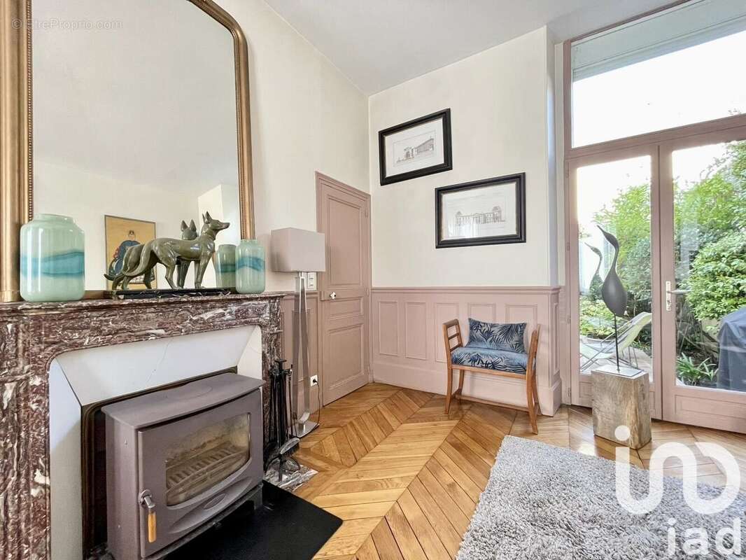 Photo 3 - Maison à ROCHEFORT-EN-YVELINES