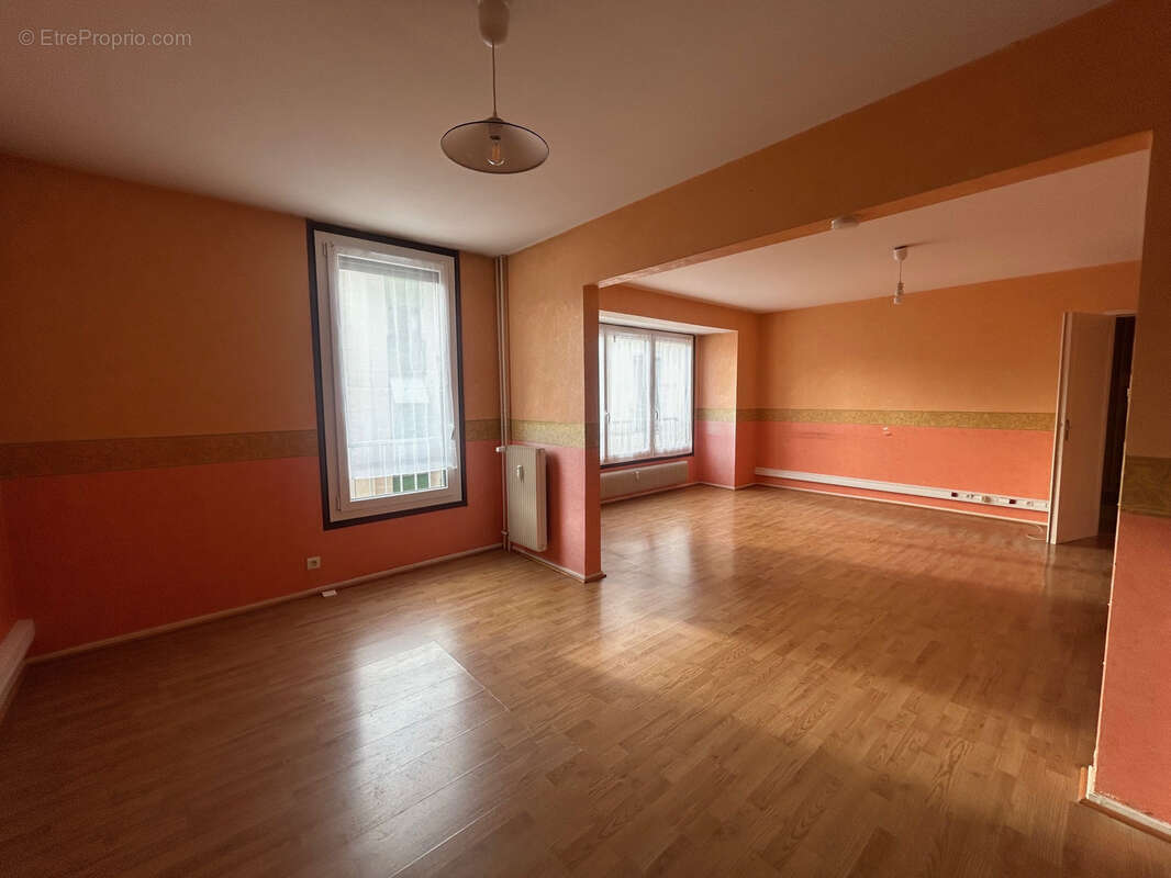 Appartement à CHAUMONT