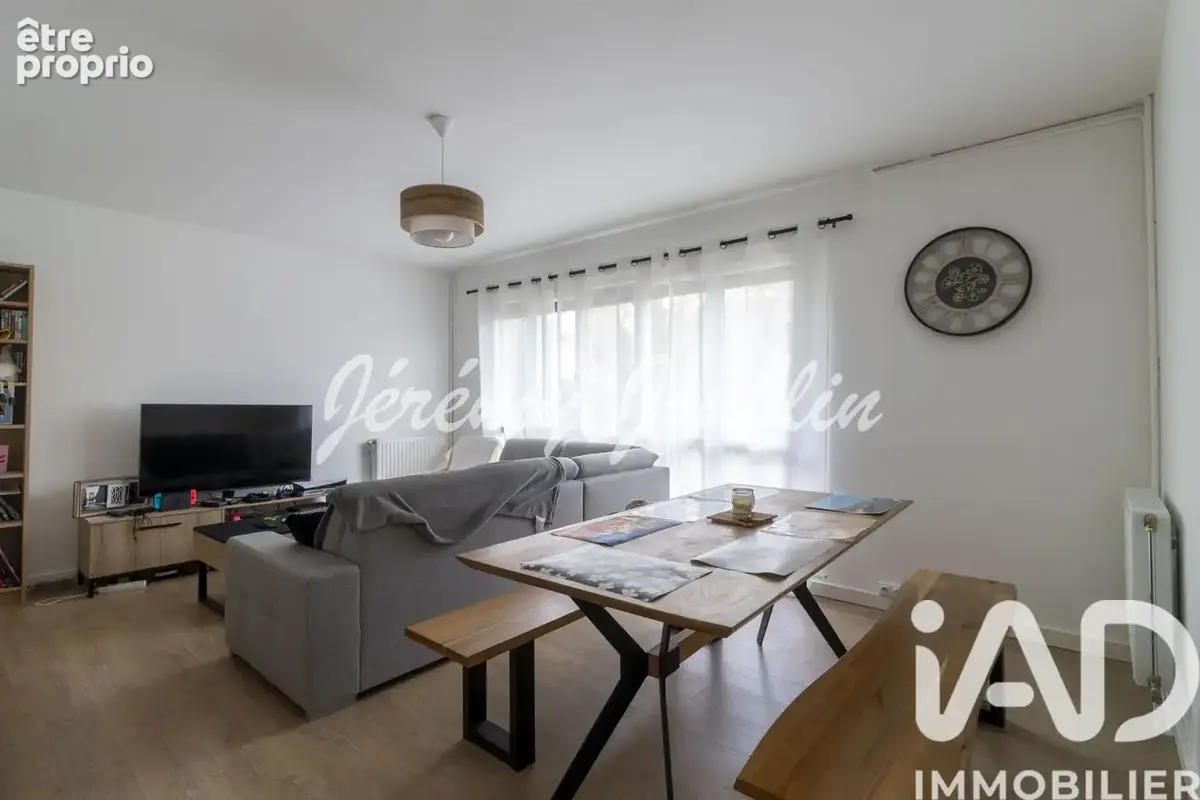 Photo 1 - Appartement à BEAUMONT-SUR-OISE